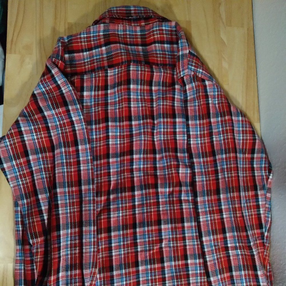 Vintage JC Penney Long Sleeve Flannel Button Shirt - Picture 4 of 8
